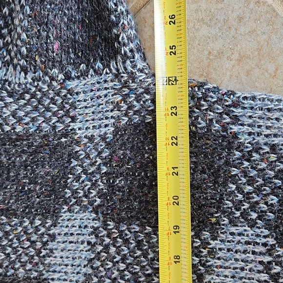 Plaid Crewneck Wool Blend Sweater Vintage - Picture 8 of 15